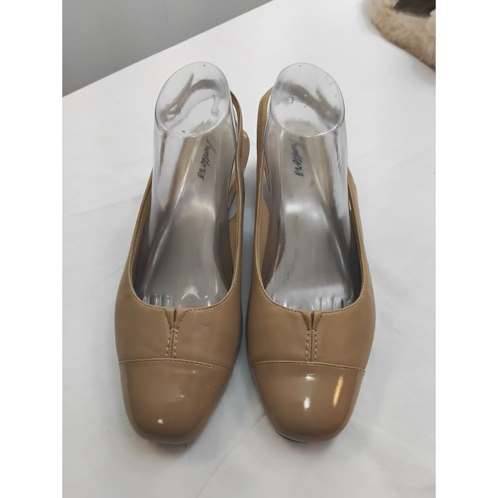 Trotters Sling Bacl Women flats Size 10W
